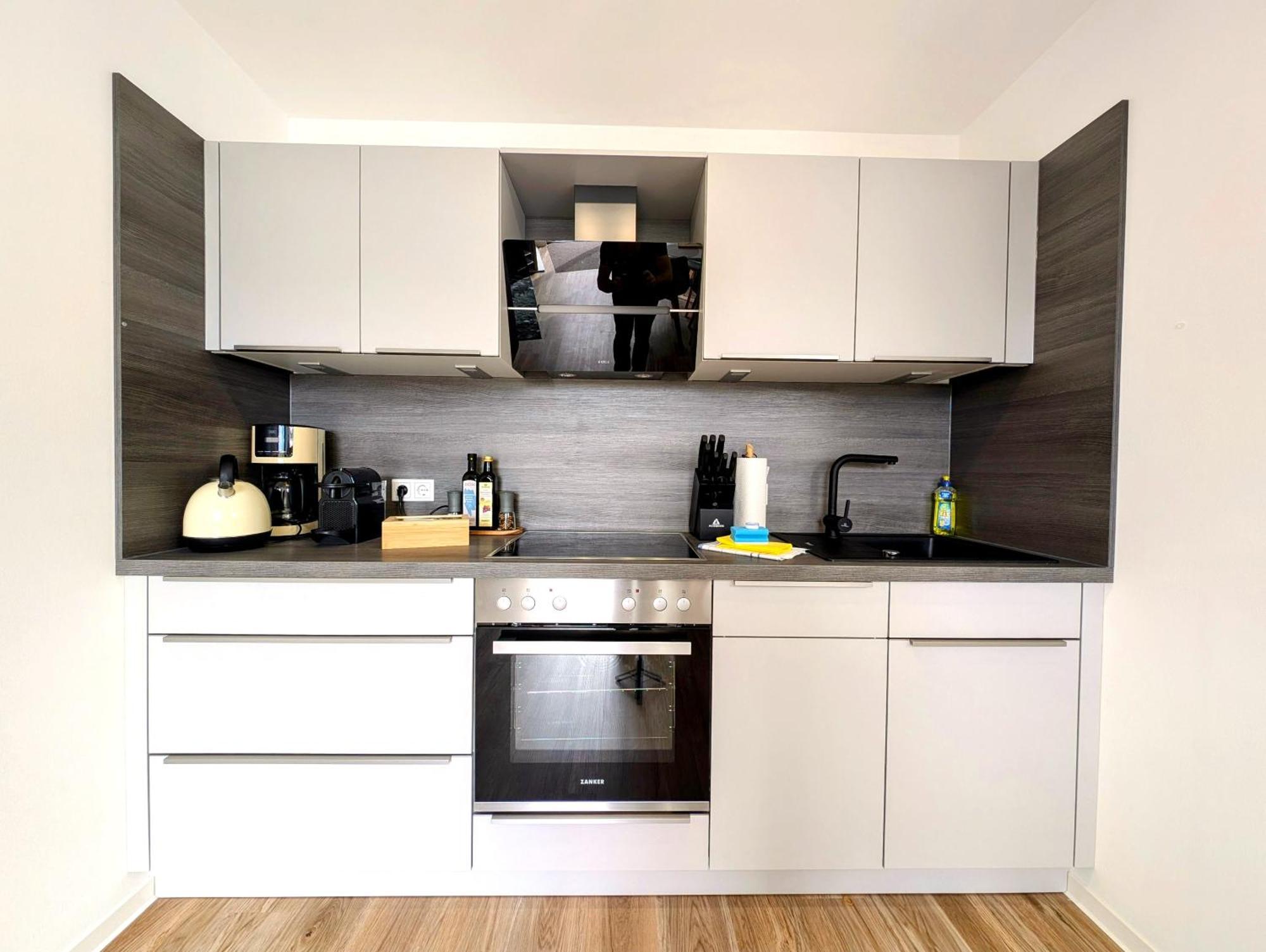 Bohnapartments - Nordkap-Suiten - Gratis Parkplatz - Moderner Neubau - Erdgeschoss - Fussbodenheizung Эрфурт Экстерьер фото