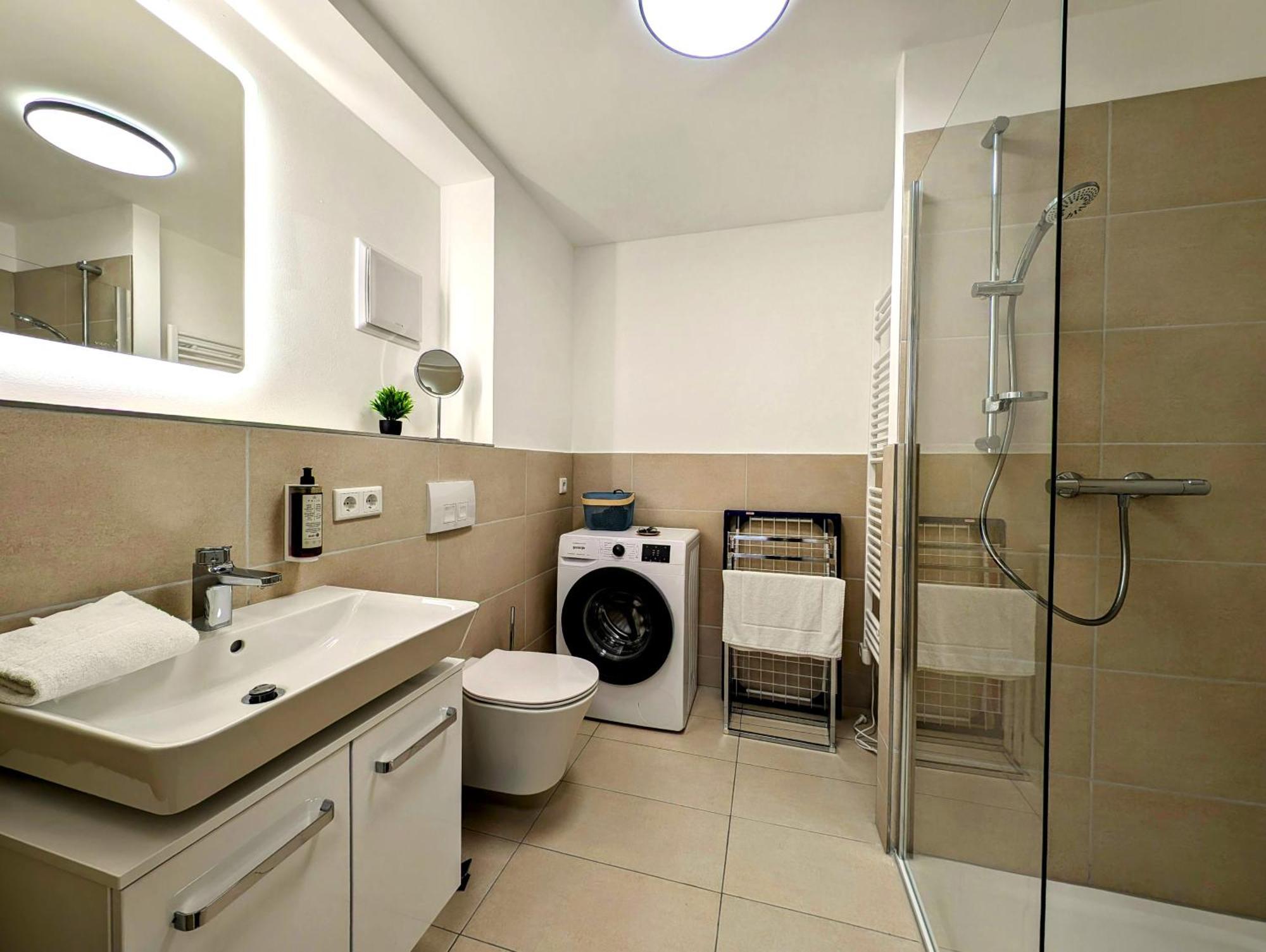 Bohnapartments - Nordkap-Suiten - Gratis Parkplatz - Moderner Neubau - Erdgeschoss - Fussbodenheizung Эрфурт Экстерьер фото