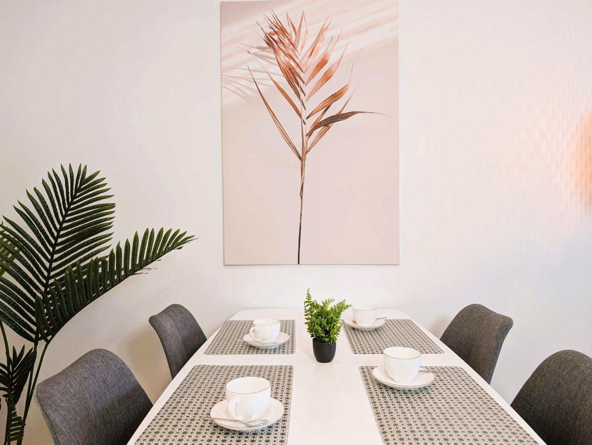 Bohnapartments - Nordkap-Suiten - Gratis Parkplatz - Moderner Neubau - Erdgeschoss - Fussbodenheizung Эрфурт Экстерьер фото